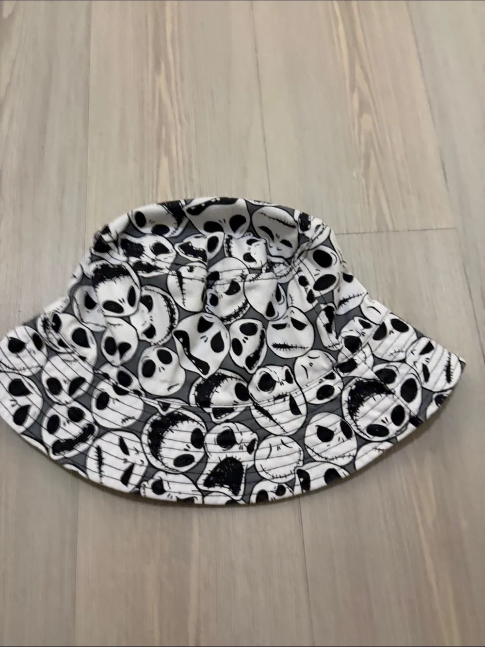 Black & White Skull-Print Bucket Hat